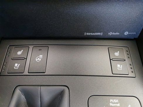 Used 2025 Lexus IS 300 w/ Comfort Package image 29