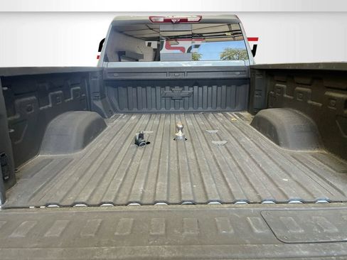 Used 2024 Chevrolet Silverado 2500 LTZ w/ LTZ Premium Package AWD/4WD image 28