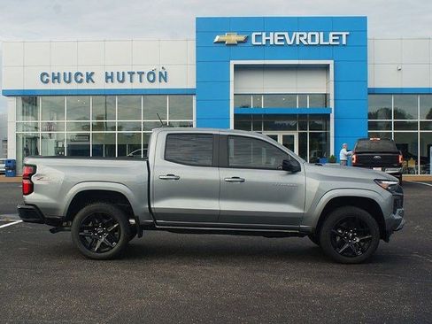 New 2025 Chevrolet Colorado Z71 w/ Technology Package AWD/4WD image 1