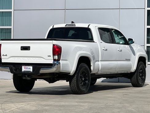 Used 2019 Toyota Tacoma SR5 image 4