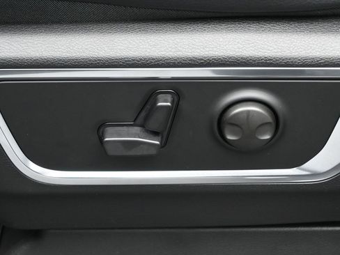 New 2026 RAM 1500 Laramie w/ Night Edition AWD/4WD image 19