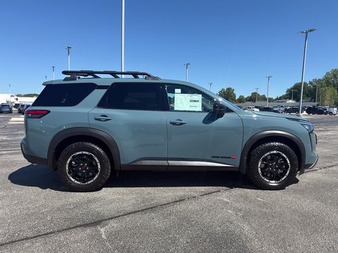 New 2026 Nissan Pathfinder Rock Creek AWD/4WD image 4