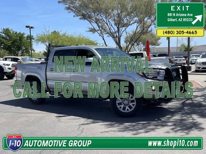 Used 2016 Toyota Tacoma SR5 w/ SR5 Appearance Package (SN)
