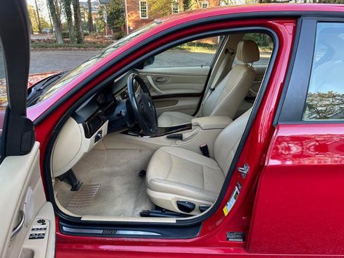 Used 2011 BMW 328i Sedan image 19