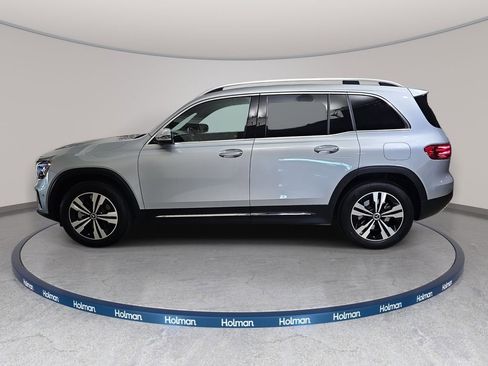 Used 2026 Mercedes-Benz GLB 250 4MATIC image 9