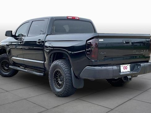 Used 2019 Toyota Tundra SR5 w/ SR5 Upgrade Package AWD/4WD image 12