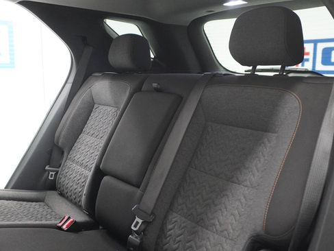 Used 2022 Chevrolet Equinox LT FWD image 26