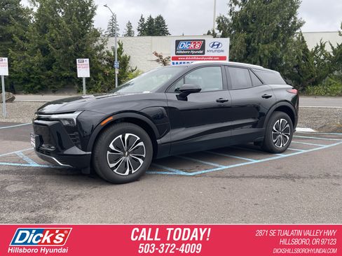 Used 2024 Chevrolet Blazer EV LT AWD/4WD image 1