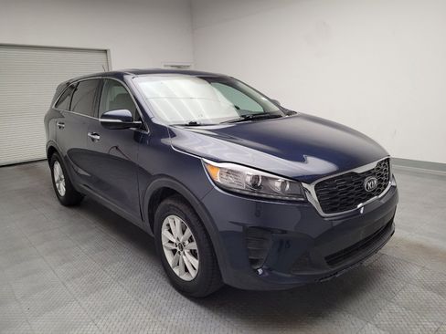 Used 2019 Kia Sorento FWD image 13