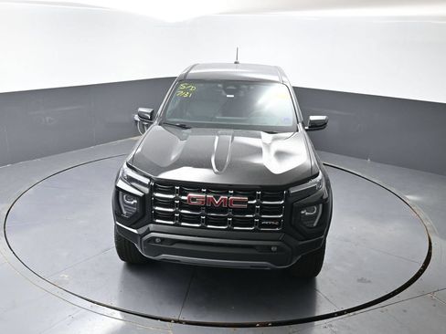 Used 2024 GMC Canyon AT4 w/ Canyon Safety Plus Package AWD/4WD image 17