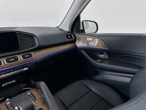 Certified 2025 Mercedes-Benz GLE 350 4MATIC image 26