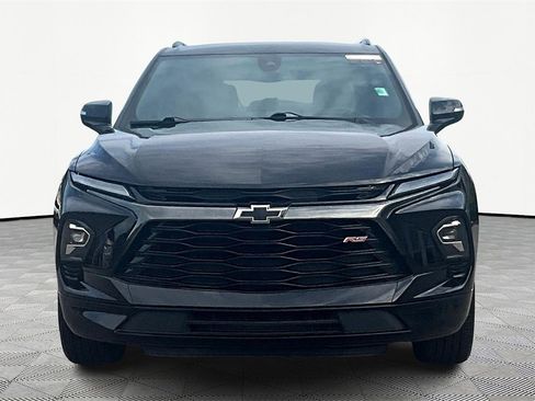Used 2023 Chevrolet Blazer RS image 3