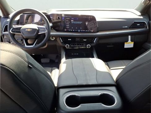 New 2026 Chevrolet Tahoe High Country w/ Sun And Tow Package AWD/4WD image 12