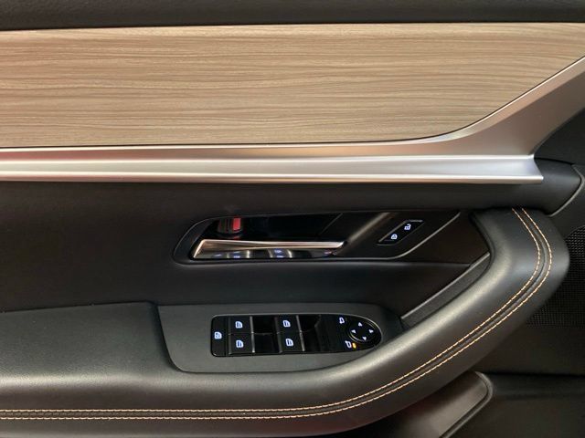 Certified 2024 MAZDA CX-90 3.3 Turbo w/ Preferred Plus AWD/4WD image 19