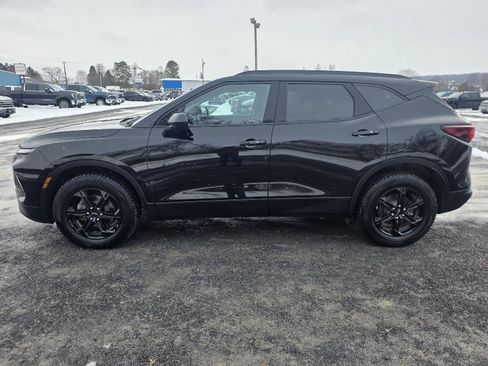 Used 2024 Chevrolet Blazer LT w/ Blazer LT Plus Package image 9