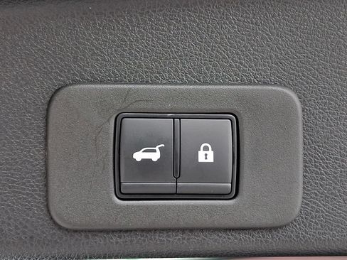 Used 2025 Nissan Murano SL w/ Cargo Package AWD/4WD image 32