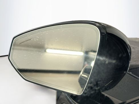 Used 2022 Polestar Polestar 2 w/ Plus Package AWD/4WD image 16