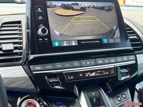Used 2026 Honda Odyssey Elite image 29
