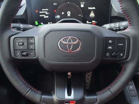 Used 2026 Toyota RAV4 AWD Plug-in Hybrid image 27