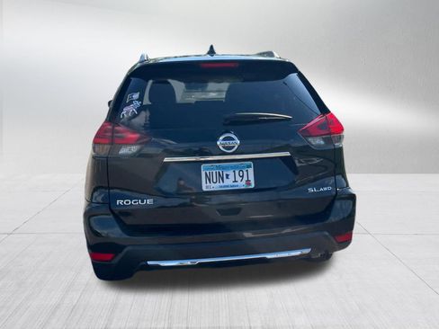 Used 2017 Nissan Rogue SL w/ SL Premium Package AWD/4WD image 5