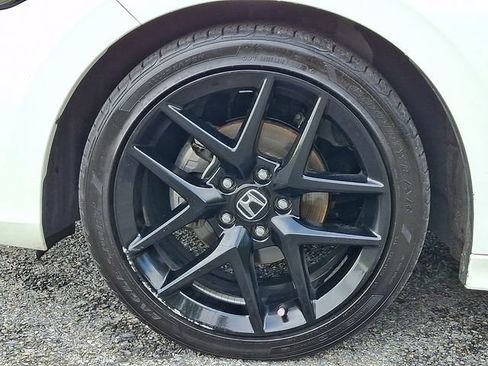 Used 2022 Honda Civic Sport image 8