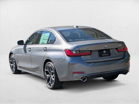 Used 2025 BMW 330i xDrive Sedan w/ Convenience Package image 8