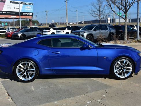 Used 2023 Chevrolet Camaro LT w/ RS Package image 4
