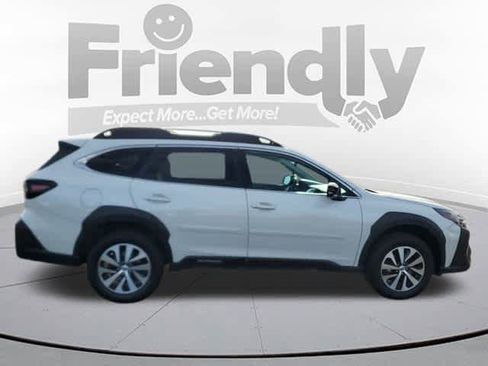 Used 2023 Subaru Outback Premium image 6