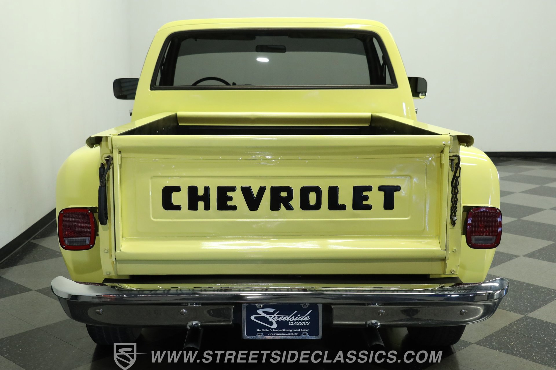 Used 1987 Chevrolet Silverado 1500 1500 RWD image 8