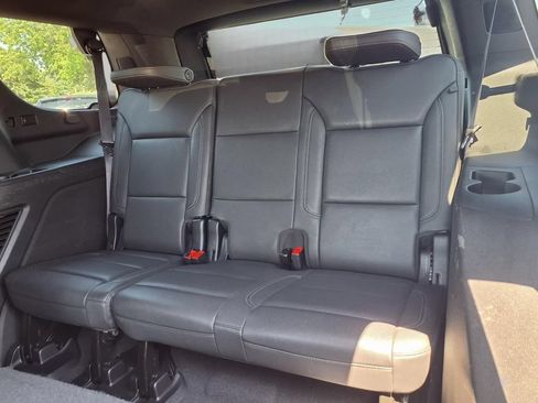 Used 2024 Chevrolet Tahoe LT AWD/4WD image 24