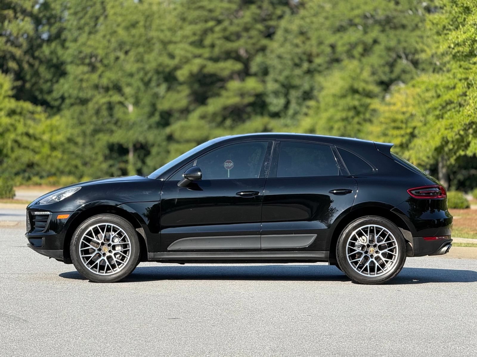 Used 2018 Porsche Macan S AWD/4WD image 9