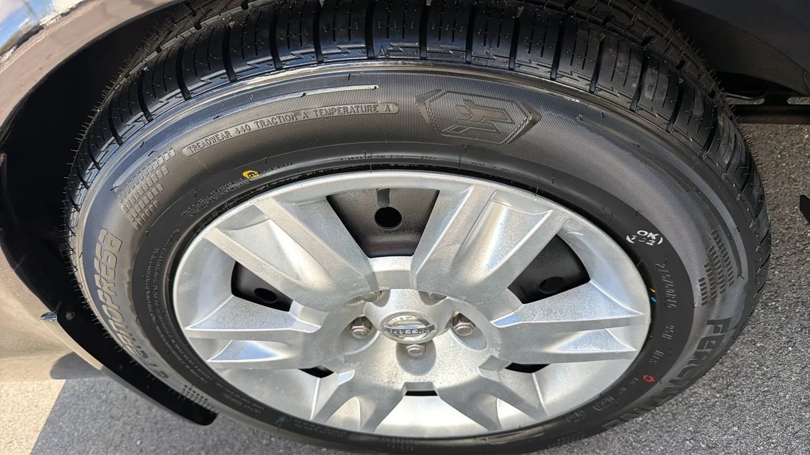 Used 2005 Nissan Altima 2.5 S w/ (S02) Side Airbags Pkg FWD image 11