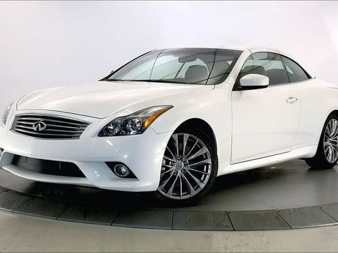 Used 2012 INFINITI G37 Convertible w/ Premium Pkg RWD image 10