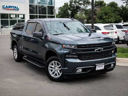 Used 2020 Chevrolet Silverado 1500 RST AWD/4WD image 3