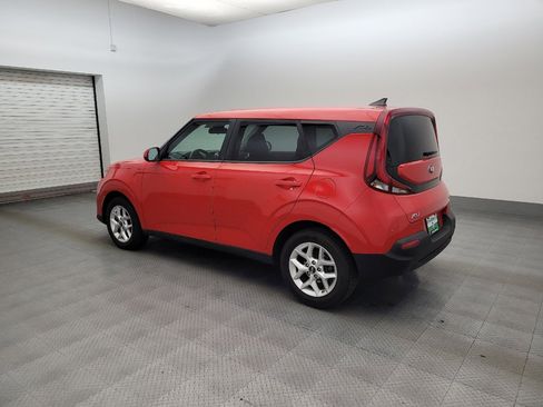 Used 2020 Kia Soul S FWD image 3