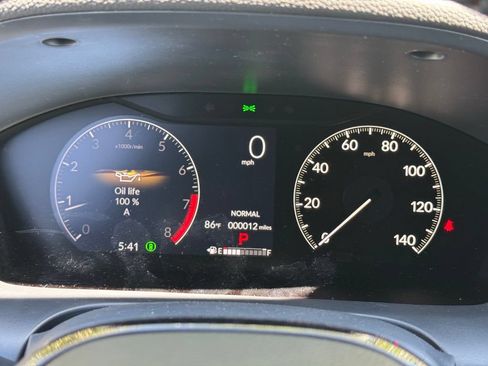 Used 2027 Honda HR-V Sport image 2