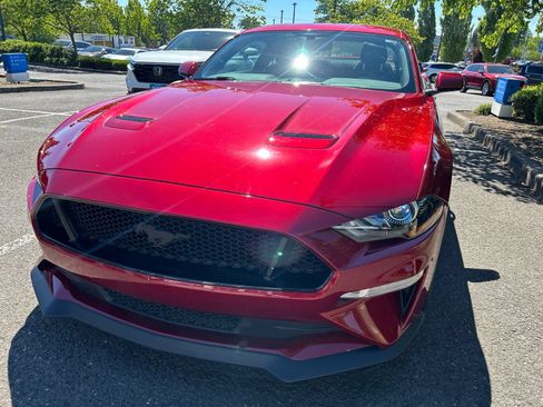 Used 2019 Ford Mustang GT w/ GT Performance Package RWD image 2