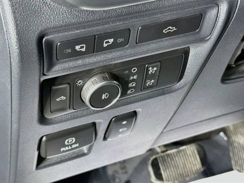 Used 2021 Ford F150 Lariat w/ Equipment Group 502A High AWD/4WD image 10
