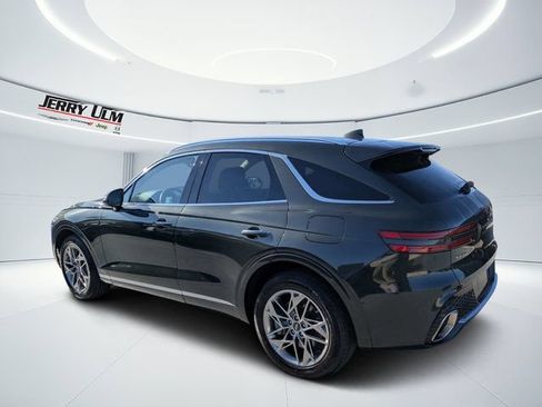 Used 2025 Genesis GV70 2.5T AWD/4WD image 5