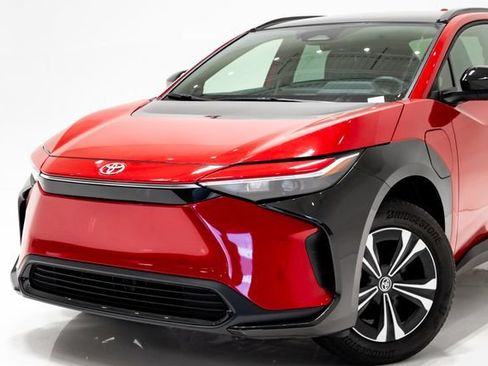 Used 2024 Toyota bZ4X FWD w/ Weather Package image 2