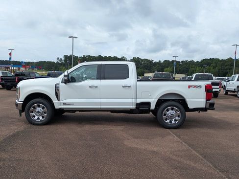 New 2026 Ford F250 Lariat w/ Lariat Ultimate Package AWD/4WD image 5