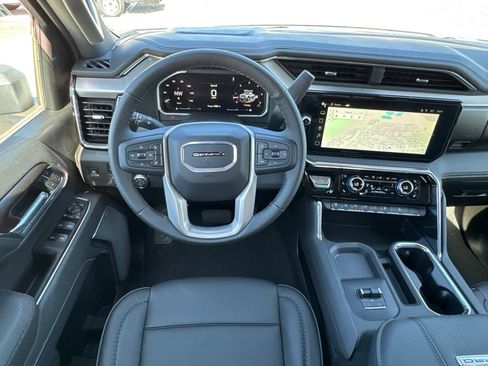 New 2026 GMC Sierra 2500 Denali w/ Denali Reserve Package image 20