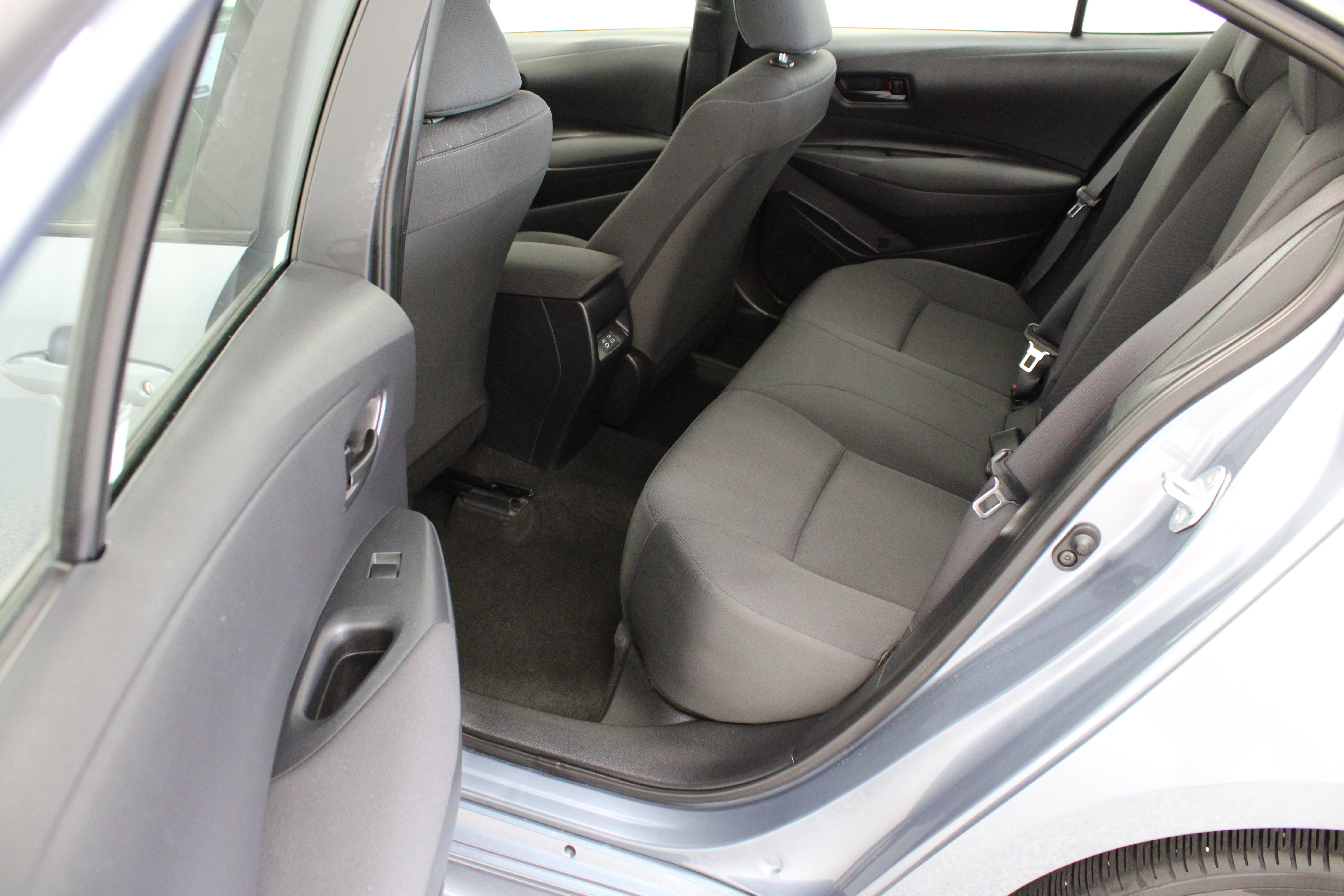 Certified 2023 Toyota Corolla LE FWD image 25