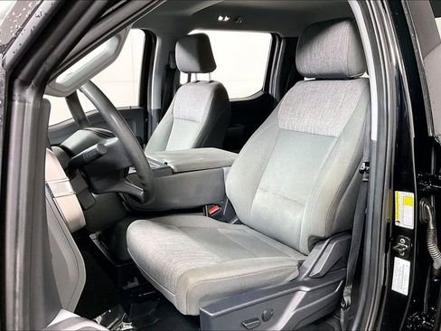 Used 2025 Ford F250 XLT image 25