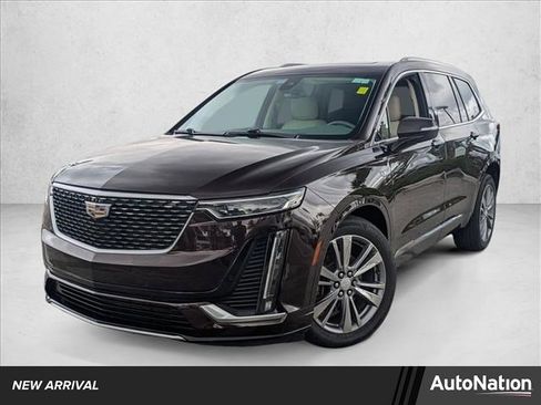 Used 2020 Cadillac XT6 Premium Luxury FWD image 1
