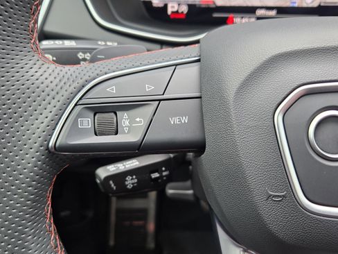 Used 2023 Audi SQ5 Prestige w/ Prestige Package image 30