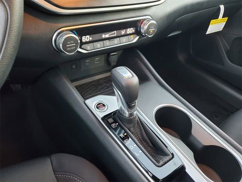 New 2025 Nissan Altima 2.5 SV w/ SV Special Edition Package image 10