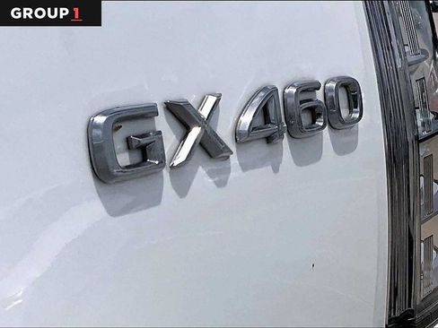Used 2020 Lexus GX 460 Premium AWD/4WD image 28