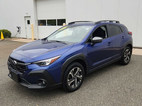 Used 2024 Subaru Crosstrek 2.0i Premium AWD/4WD image 3
