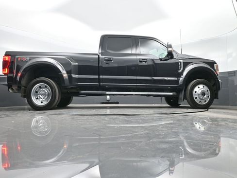 Used 2022 Ford F450 Lariat w/ FX4 Off-Road Package image 31